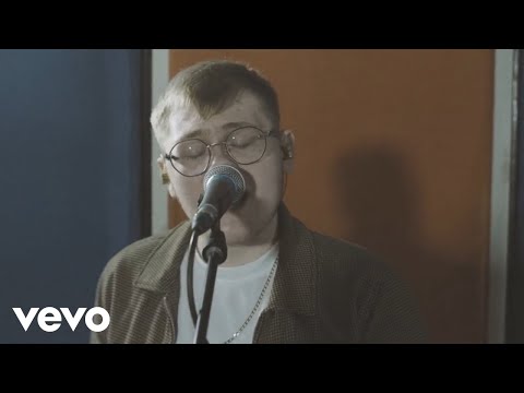 The Lathums - Up The Junction (Live From Parr Street)