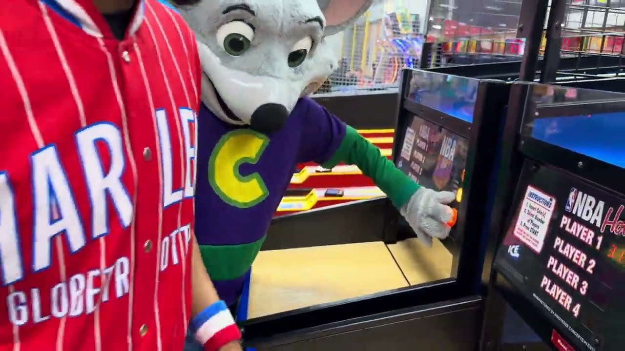 Chuck E. Cheese plays Basketball with Diesel of the Harlem Globetrotters