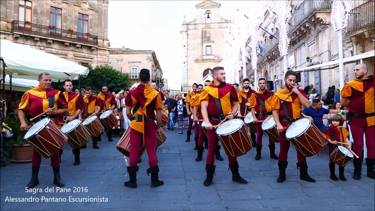 Sagra del Pane a Monterosso Almo 28 agosto 2016 - Tamburi di Buccheri