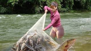 Unique Fishing Techniques In The Stream: Girl Pulling Nets To Catching Many Big Fish
