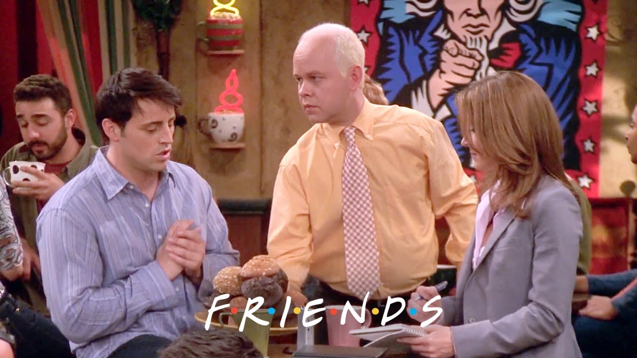 Ross Leaves Himself a Voicemail | Friends