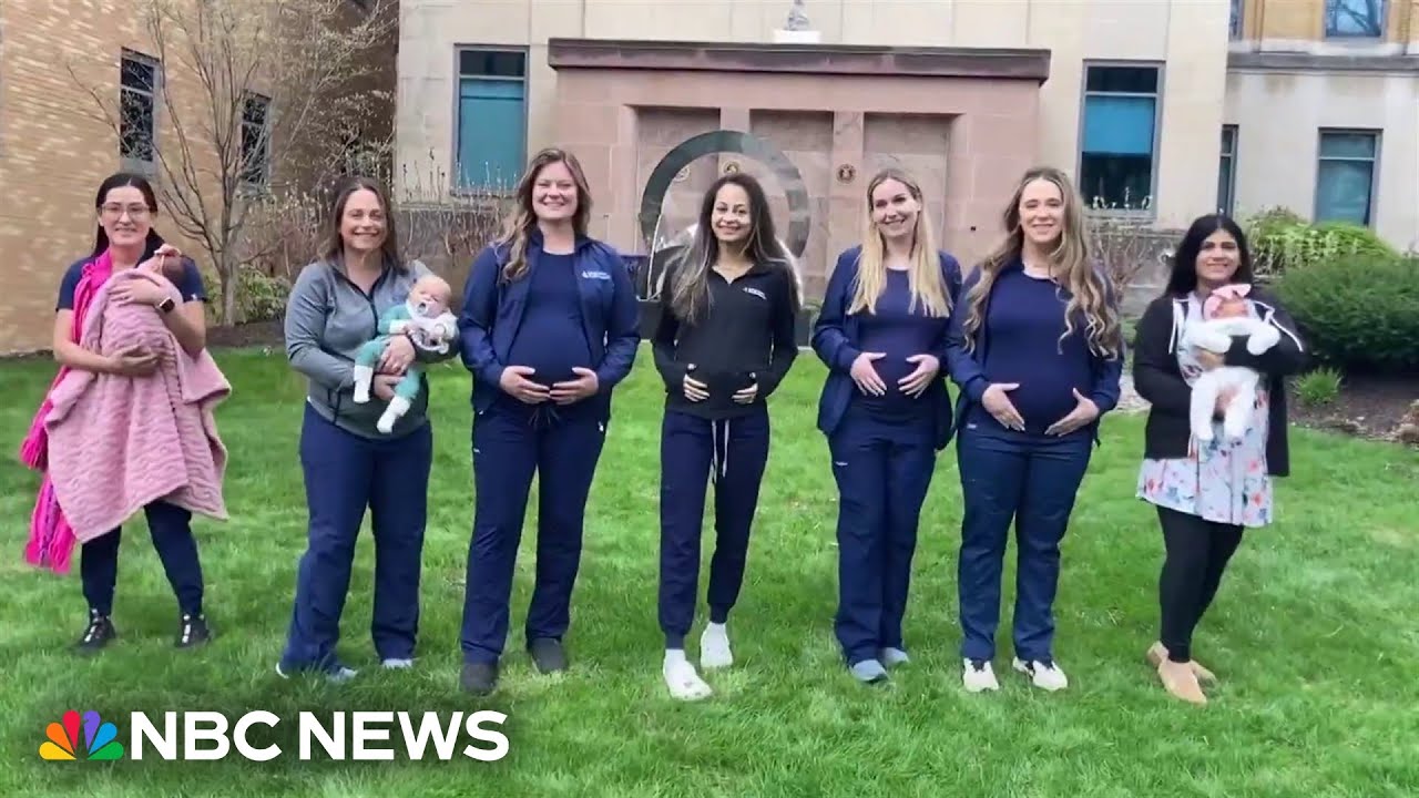 Pregnant nurses build special bond while expecting together