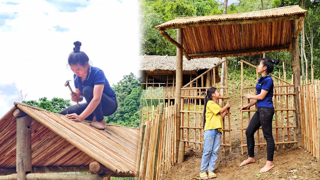 Build A Wooden Farm Gate To Reinforce The Farm To Prevent Bad Guys ...