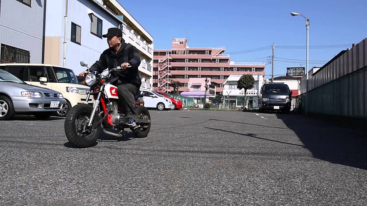 HONDA APE50 エイプ50ロンスイ 試乗 - YouTube