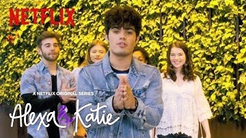 An Exclusive Tour of the Netflix Office | Alexa & Katie | Netflix Family