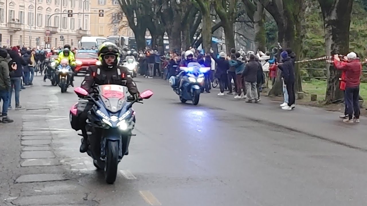 116 Milano Sanremo 2025 partenza e passaggio da Pavia 22 marzo