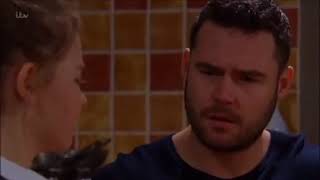 Aaron & Liv ~ so cold