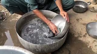 Mitti key tyL se pahly saf kya phr chemical se dhoya or phr saf pani se dhoya or kapra lgaya