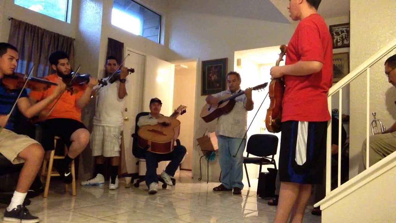 La Ruleta- Mariachi Zacatecas de Rosario Yañez
