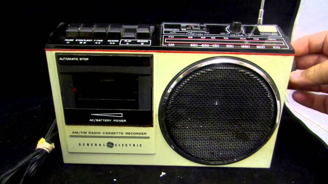 General Electric 35244b AM/FM/Cassette player/Recorder for sale on