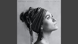 Video-Miniaturansicht von „Lauren Daigle - Losing My Religion“