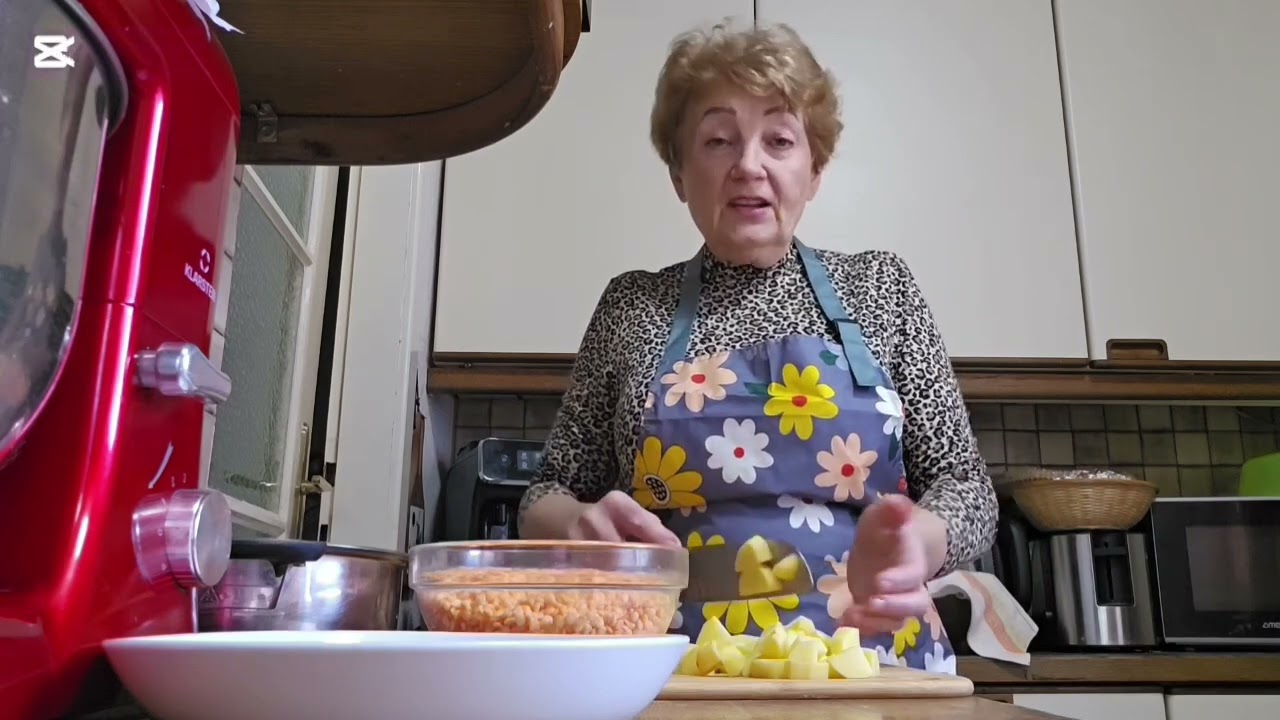 Такий продукт в 80 - роки був рідкісним .