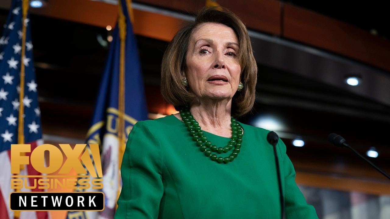 Speaker Pelosi delivers remarks at Illinois Dem event