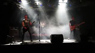 Drone Hunter - Cabin Fever