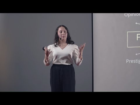 ¿Cómo sobrevivir a la opinión pública al elegir una carrera? | GABRIELA GARCÍA AMAYA | TEDxLCB Youth Episode cover