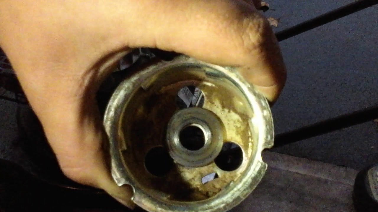 Craftsman leaf vacuum part two. No spark YouTube