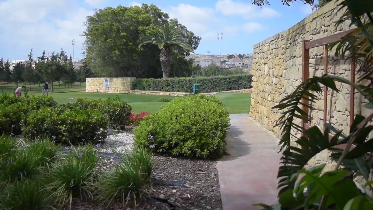 Lunch in the natural ambience of Malta's only golf course YouTube