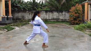 EVANGELIN GODLIFA TALLUTA _ SMP PUTRI _ HEIAN SHODAN. 01 _INKADO DOJO GWAMAR KABUPATEN KEPULAUAN ARU