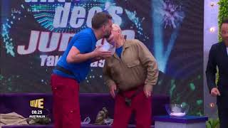 Iain Plays Win The Nads On Im A Celebrity Get Me Out Of Here