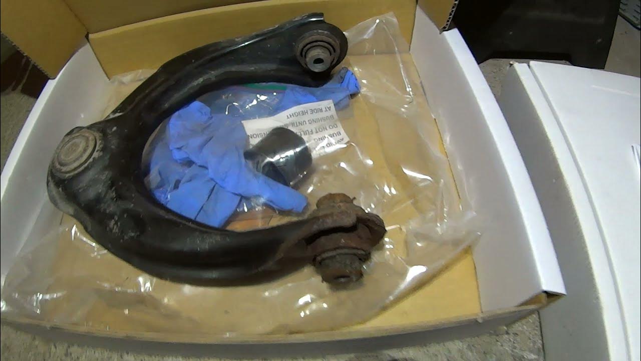 DIY Replacing upper control arms in a 2012 Honda Accord LX - YouTube