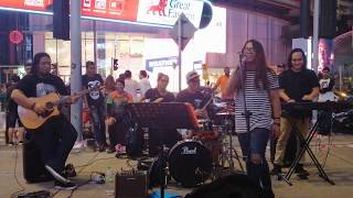 The Kodox's Buskers - Suasana Di Hari Raya. #thekodoxsbuskers #bukitbintang
