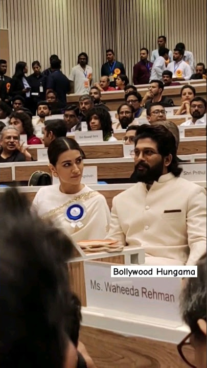 #alluarjun #kritisanon at the #nationalaward ceremony #viral #shortvideo #shortsvideo #shorts