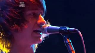 Arctic Monkeys - Leave Before The Lights Come On (Live at Reading Festival 2006)