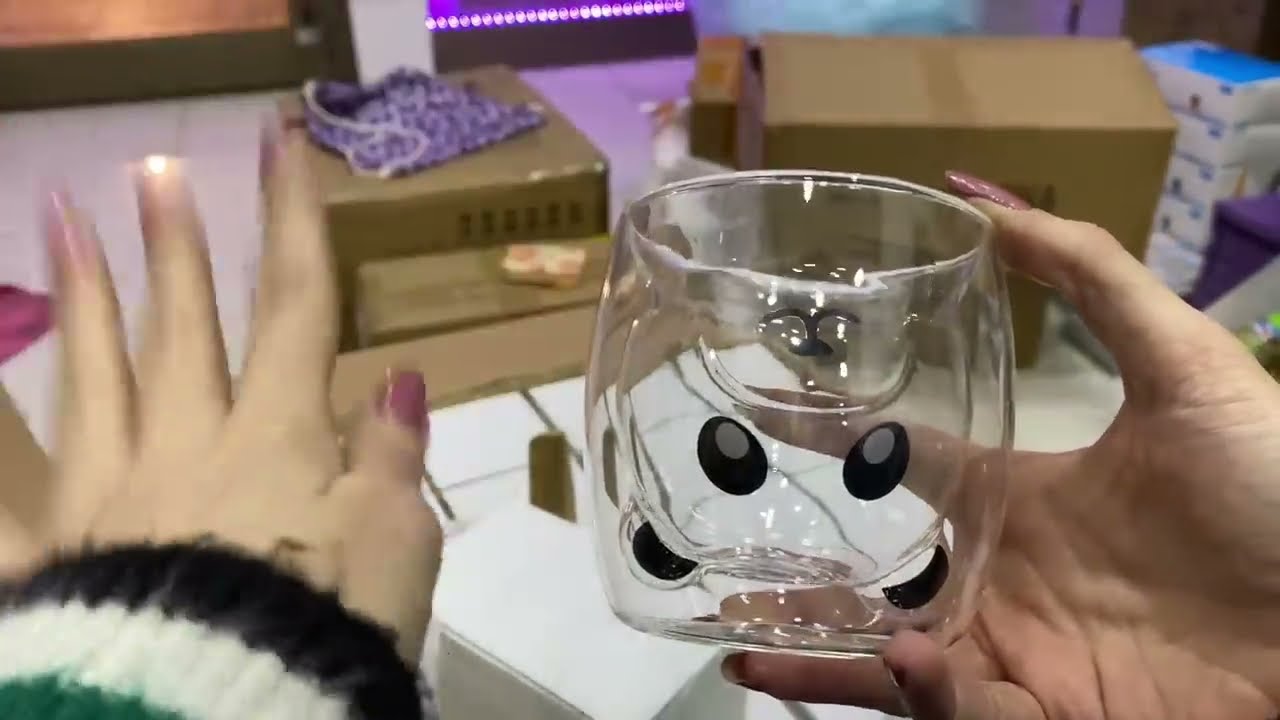 Un boxing new year ڤلۆگی دوکان و پۆستی تازە