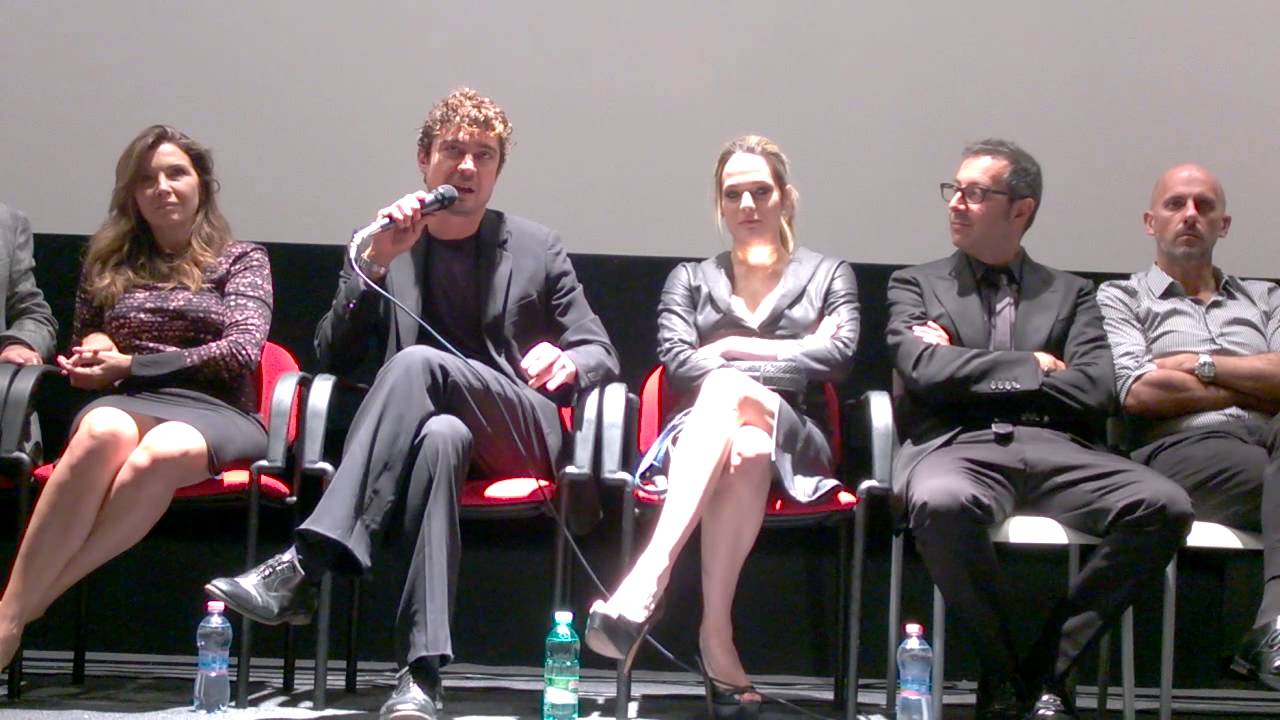 Laura Chiatti e Riccardo Scamarcio sui loro ruoli in Io che amo solo te, su SpettacoloMania.it