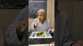بتخرجوا مع صحابكم بكام ؟