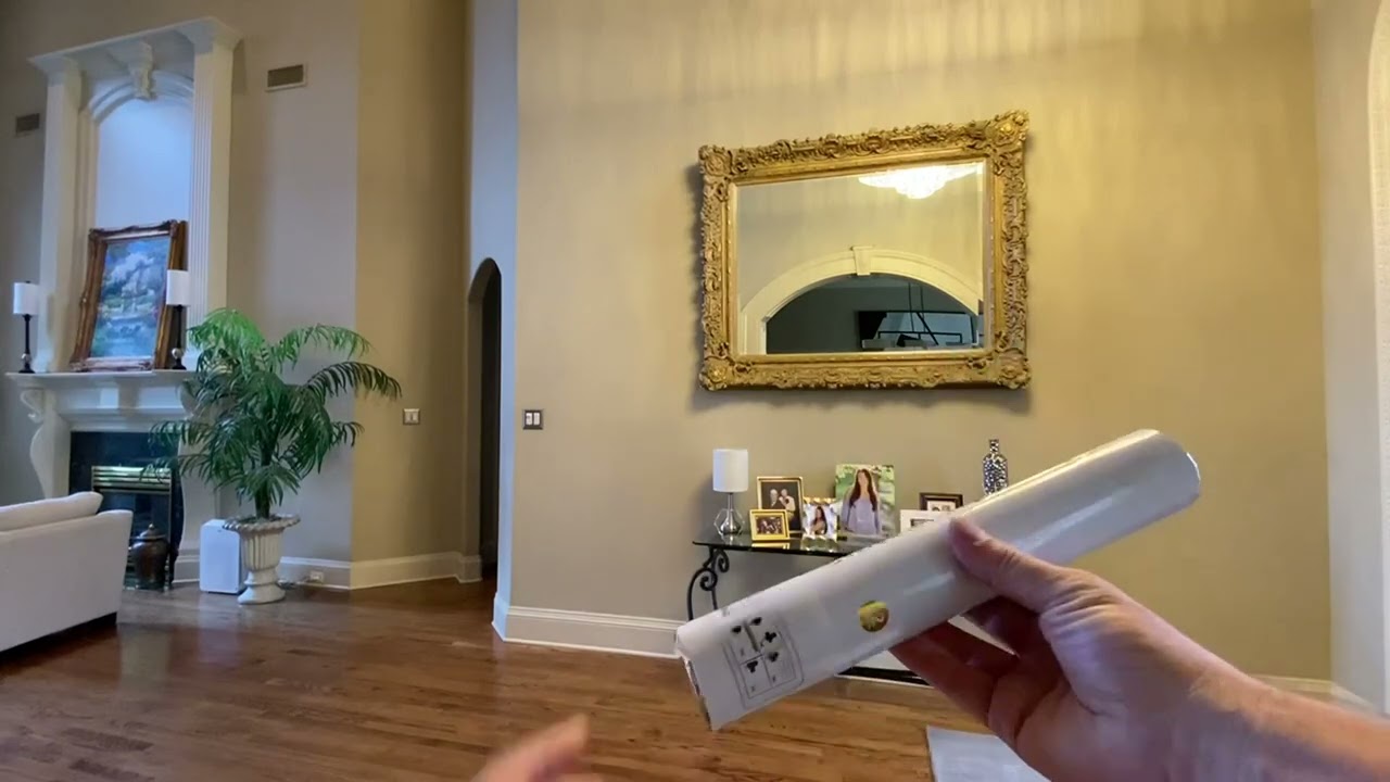 WONCBLOM Confetti Cannons Review, Super fun, big blast of large gold confetti   shoots out 8 ft