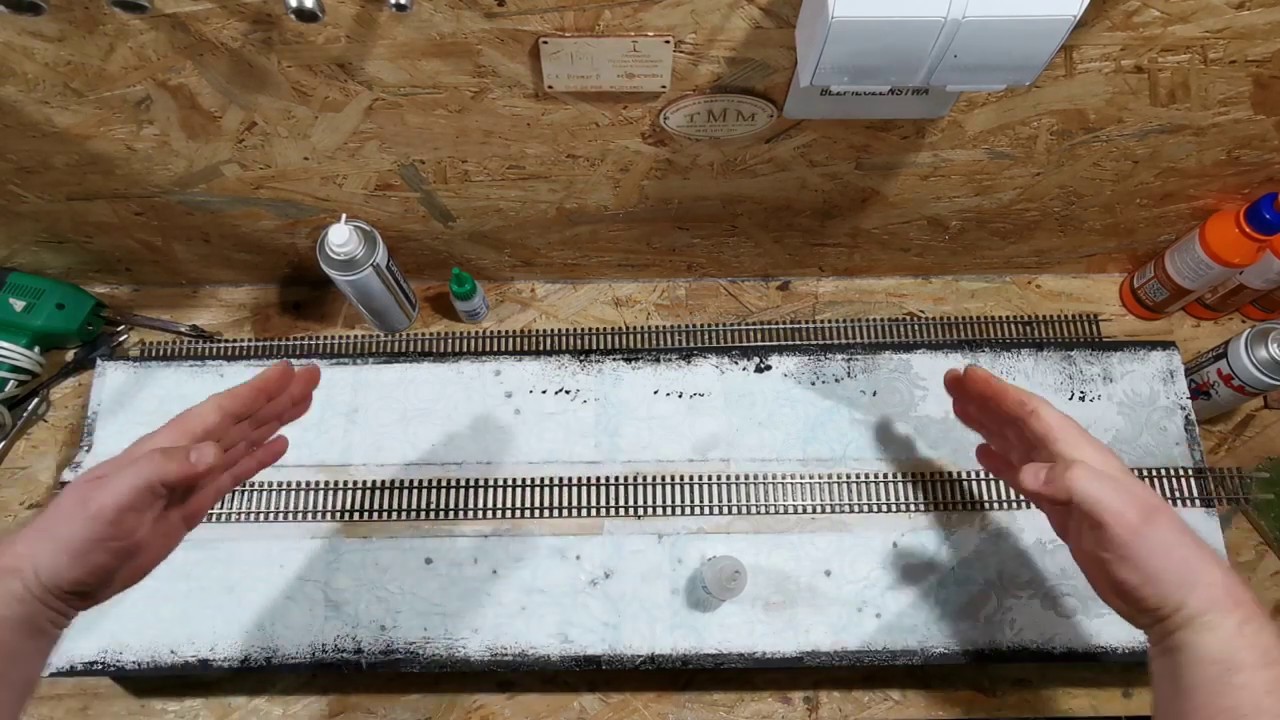 Budowa makiety - układanie torów, elektryka modułu