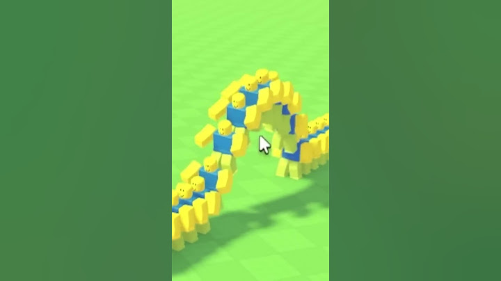 Spawning 10,000 NOOBS in Roblox! - #shorts