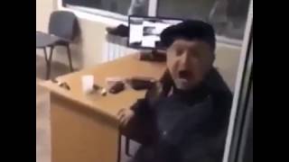 Охранник испугался YouTube Охранник испугался YouTube