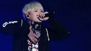 nevermind live (Suga BTS) Resimi