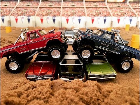 BIGFOOT vs High Roller II - Kings of Crunch - Tabletop Monster Truck racing!