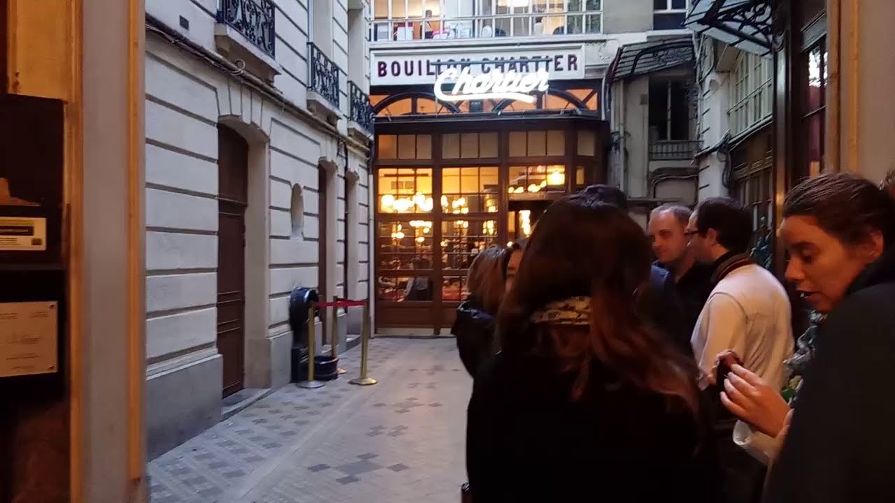Queue at Bouillon Chartier Restaurant, Paris. Apr 2017 YouTube
