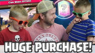 CRAZY KIDS Buy the SHOP OFFERS! Legendary King's CHESTS!! Clash Royale - INSANE Opening screenshot 2