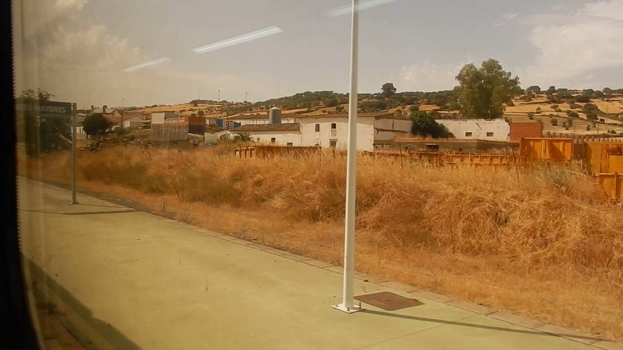 Tren llegando a Cumbres Mayores. 26 de agosto de 2016.