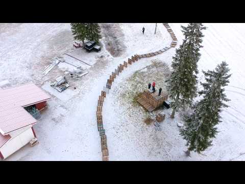 Video: Kierrätetyt puutarhakalusteet: kierrätettyjen ulkokalusteiden käyttö kaupunkipuutarhassa