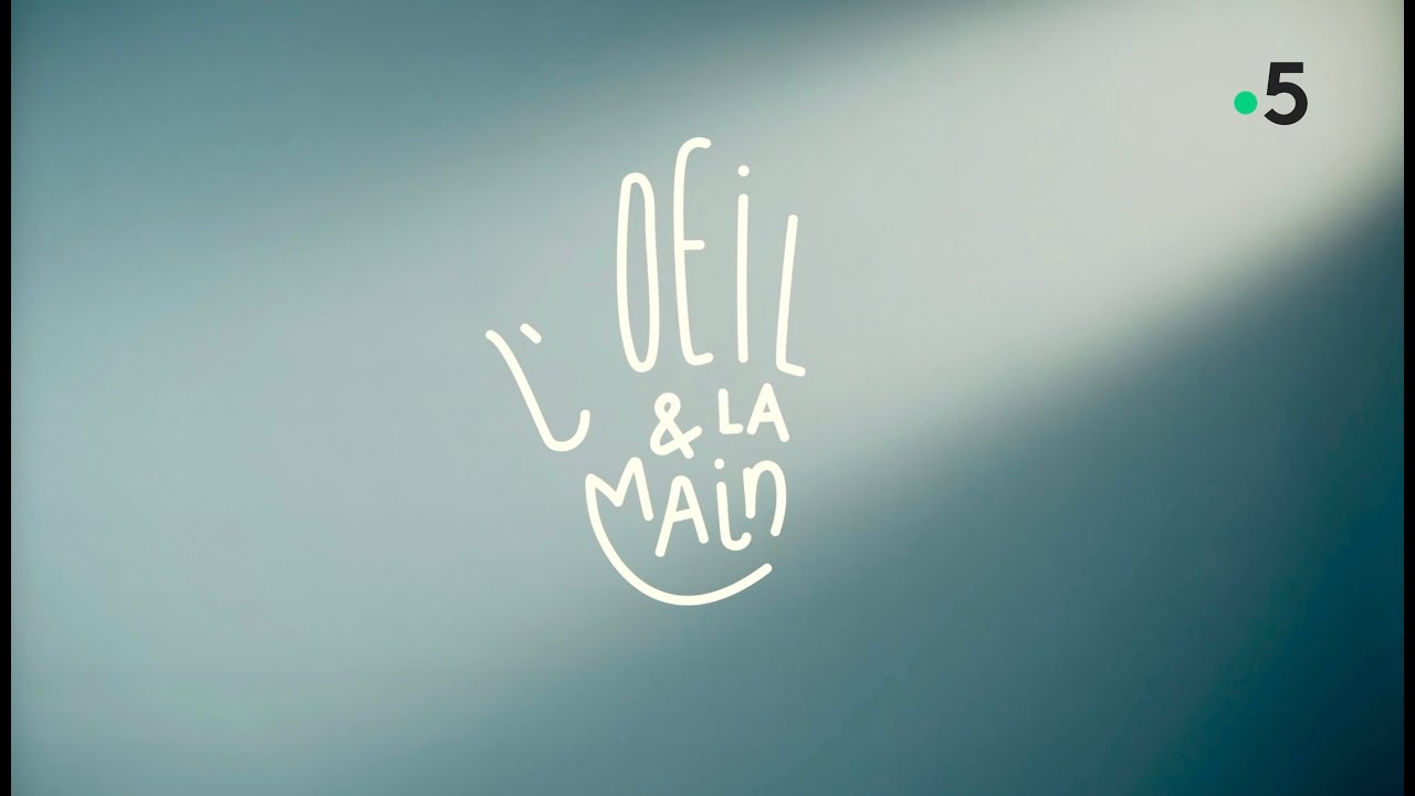 VIRGINIE BODIN -  FRENCH FEMALE VOICE OVER TALENT - L'OEIL ET LA MAIN - ETVOIXLA.COM – PARIS