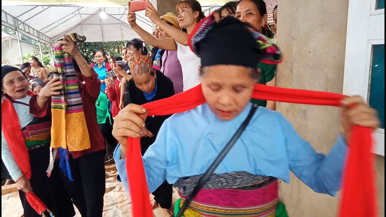 Lễ bồn bông dân tộc mường vân am ngọc lặc Thanh Hóa