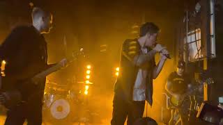 REAL FRIENDS “Me First”  (Live In Tampa)