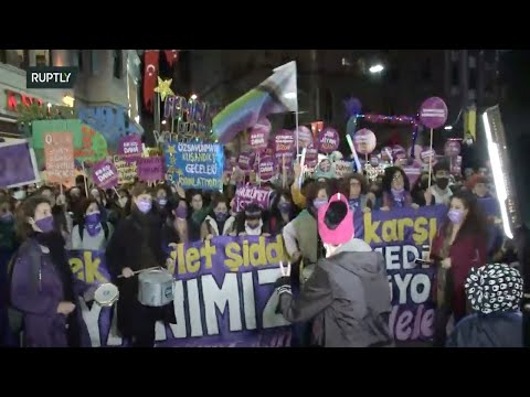 LIVE: Activists rally in Istanbul to mark Intl Day for Elimination of Violence Against Women