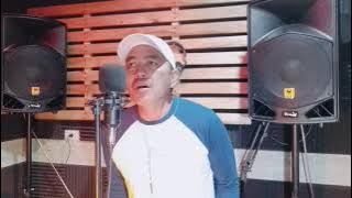 'Every Breath You Take' (The Police )cover by, Emerson Condino