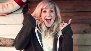 Video thumbnail of "Ellie Goulding - Lights (BBC Radio 1 Live Lounge)"