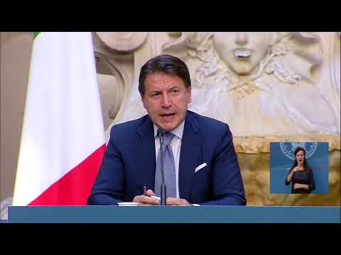 Scuola, conferenza stampa del Presidente Conte con i Ministri Azzolina, De Micheli e Speranza