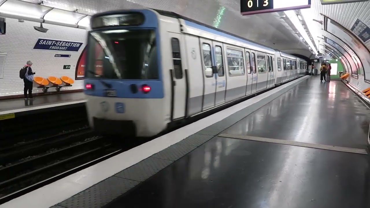 Paris Metro Line 8 MF77 Trains And An Announcement At Saint-Sébastien Froissart 11 December 2025