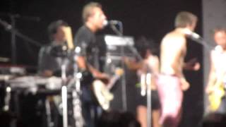 dEUS - Suds and soda @ Sziget 2012