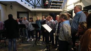 Video thumbnail of "Chant Basque - Nola Bizi Hala Kanta - Josteta Chorale Ustaritz"
